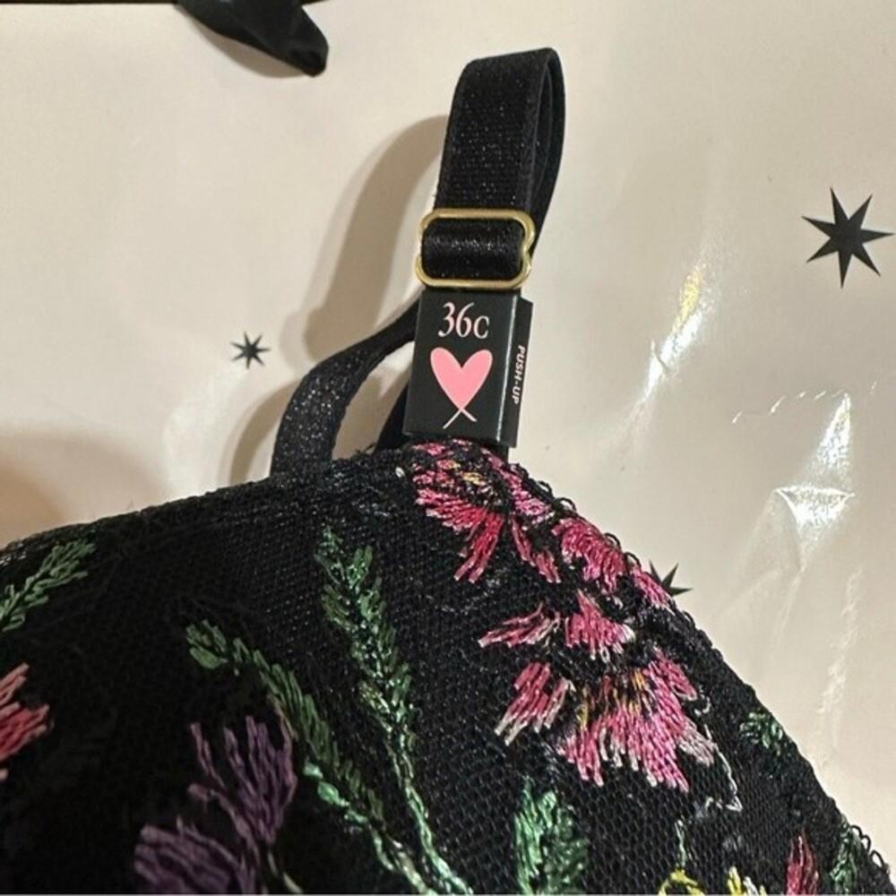 Victoria secret embroidered corset - Picture 2 of 8